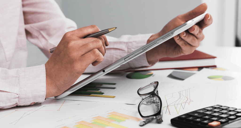 Comment valoriser les actifs immatériels d’une PME lors d’une cession ?